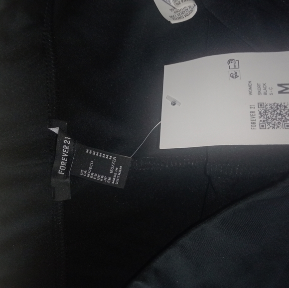 Mini skort - Picture 3 of 4